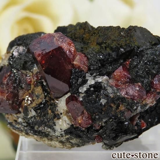 パキスタン産 ジルコンの原石 31.5g - cute stone -