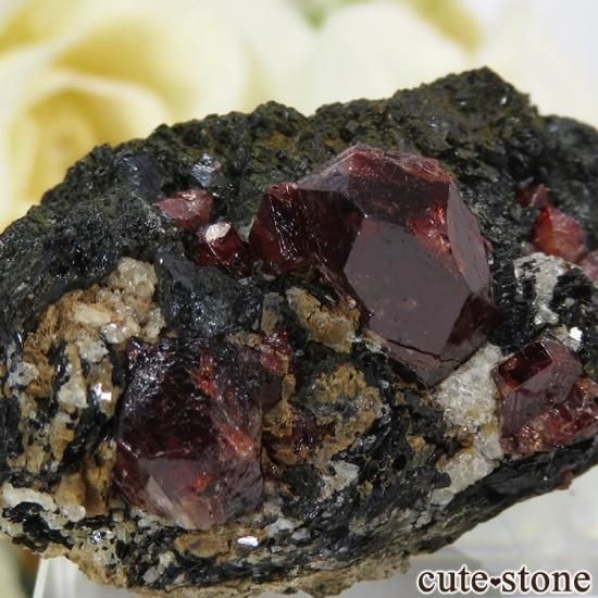 ジルコン　パキスタン産 パキスタン産 ジルコン(Zircon) – 天然石ハッピーギフト