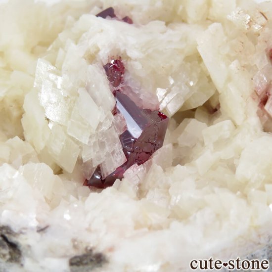 辰砂(シンシャ)シナバーの母岩付き原石 90.8gの写真5 cute stone