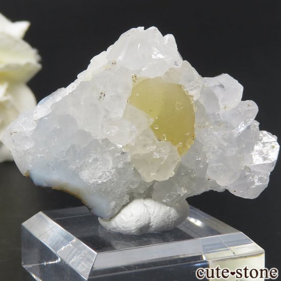 球体イエローフローライトの原石 インド産 25g（鉱物標本） - cute stone -