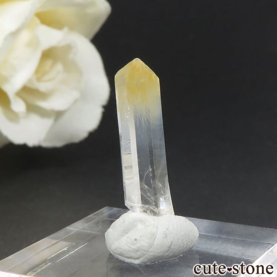 コロンビア産 マンゴークォーツの結晶 (原石) 0.6g - cute stone -