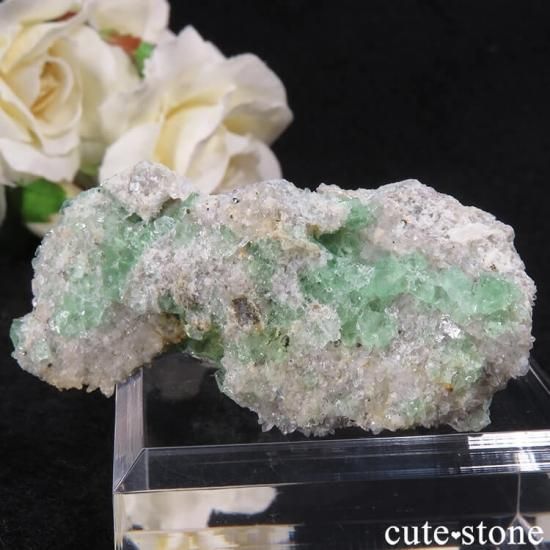 スペイン産グリーンフローライトの母岩付き結晶(原石)23gの写真5 cute stone