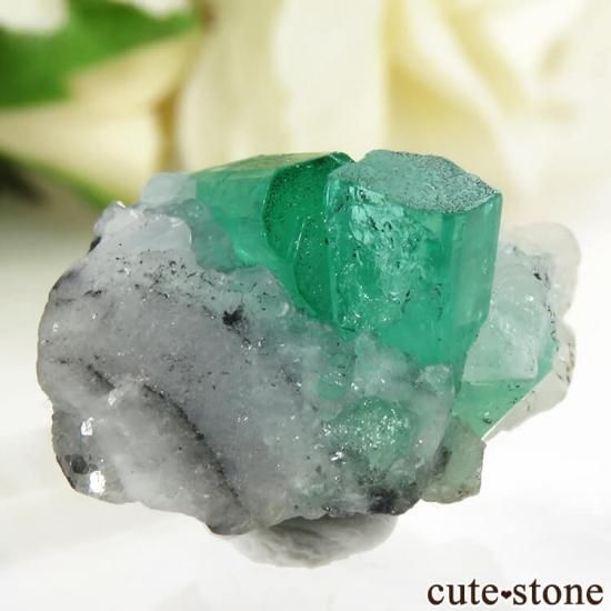 コロンビア ムゾー鉱山産 エメラルドの母岩付き結晶（原石）7.5g