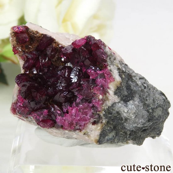 モロッコ Bou Azzer産 ロゼライトの原石 (鉱物標本) 41g - cute stone -
