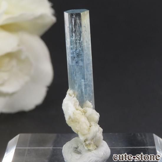 ナミビア エロンゴ産 アクアマリン クラスター標本 ナミビア エロンゴ産 アクアマリン クラスター標本 - メルカリ