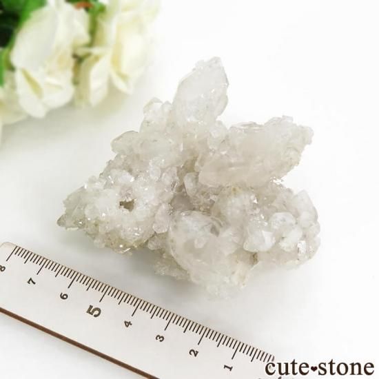 ロシア ダルネゴルスク産 水晶（クォーツ）の原石・クラスター