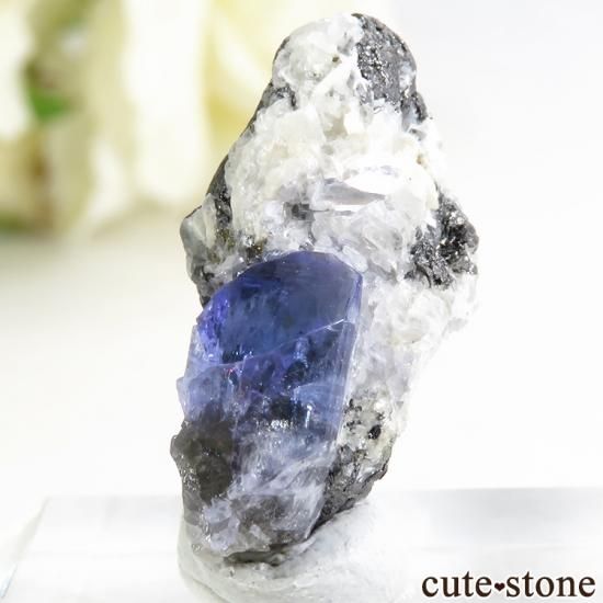 メレラニ産 タンザナイトの母岩付き結晶(原石)2.9g - cute stone - メレラニ産 タンザナイトの母岩付き結晶(原石)2.9g - cute stone -
