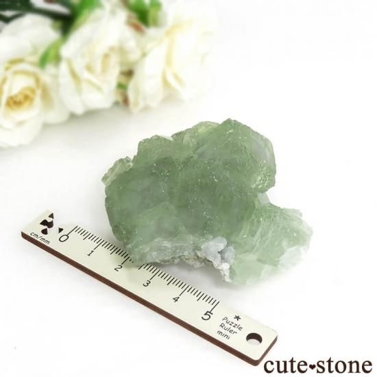 中国 貴州省産 グリーンフローライトの結晶(原石)106gの写真3 cute stone