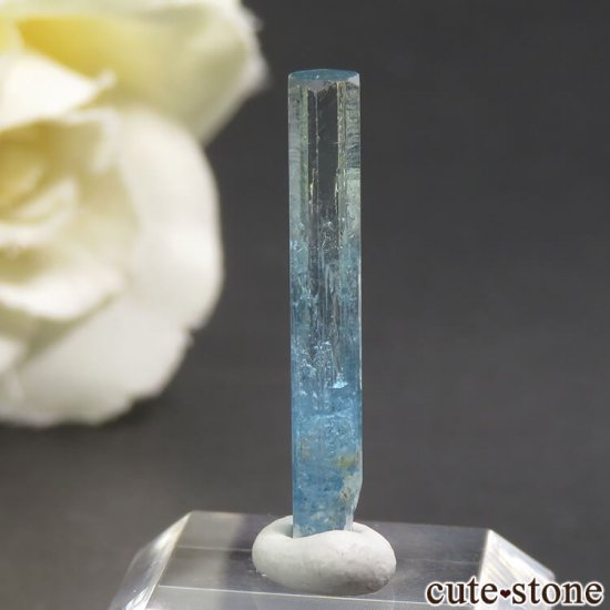ベトナム産 アクアマリンの結晶（原石）0.5g - cute stone -