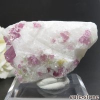 ベトナム産 ピンクスピネルの母岩付き結晶 (原石) 36.9gの画像