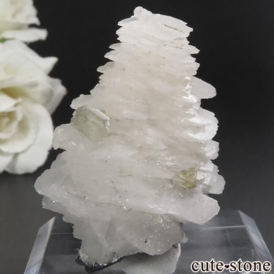 ヤオガンシャン産 カルサイト＆ウルフラマイト 26.2g - cute stone -