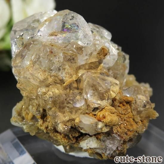 ロシア ダルネゴルスク産 カラーレスフローライト&クォーツの母岩付き結晶(原石) 65gの写真1 cute stone