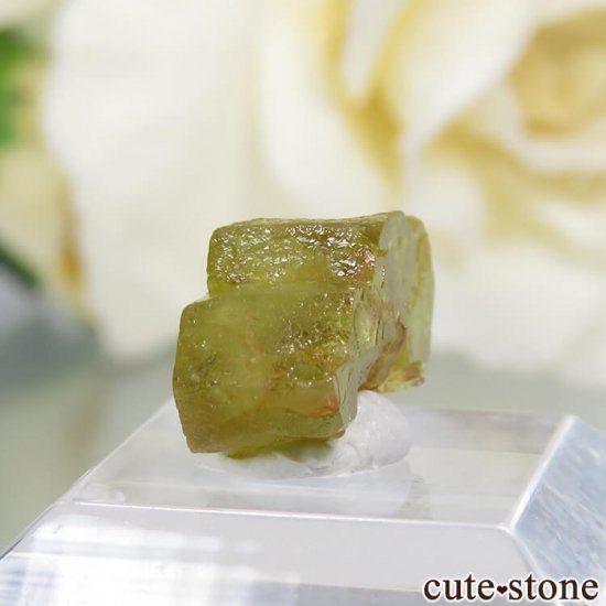 マダガスカル産 双晶クリソベリルの結晶（原石） 0.7g - cute stone -