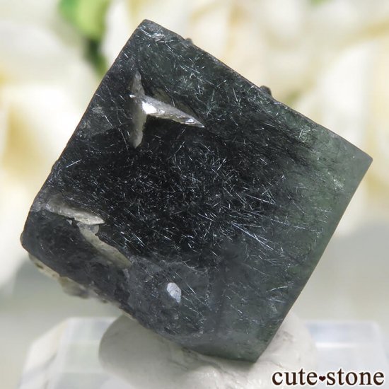 中国 内モンゴル産 針状結晶入りフローライト - cute stone -