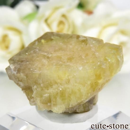 フランス Valzergues産 イエローフローライトの結晶(原石)21.2gの写真0 cute stone