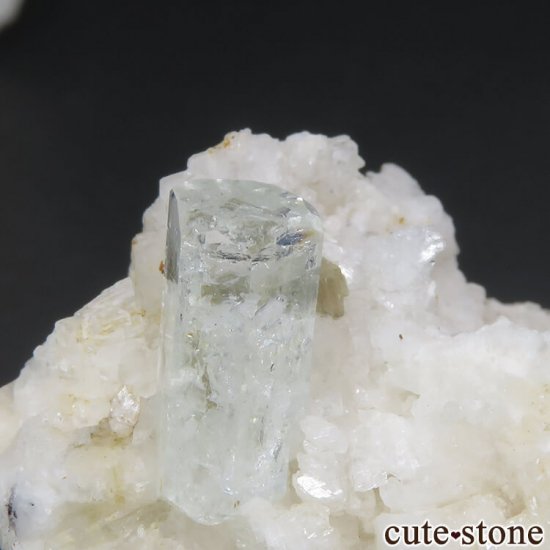 パキスタン シガル産 アクアマリン＆モスコバイト（原石） 26.8gの写真3 cute stone