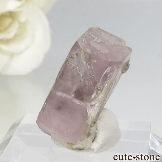 パキスタン シガル産 ピンクアパタイトの結晶（原石） 9.6g