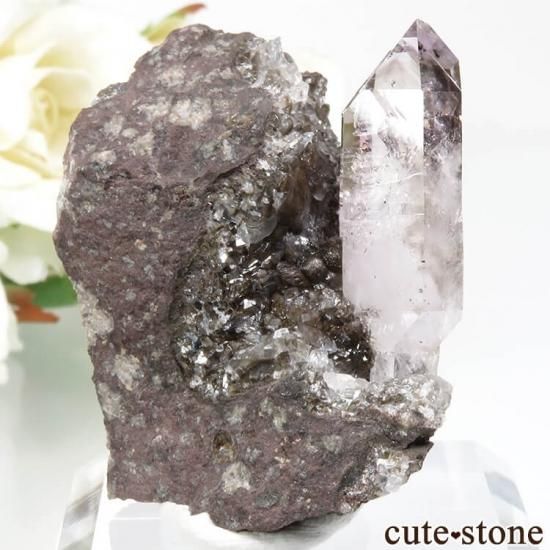 ナミビア Goboboseb産 アメシスト(母岩付き) 鉱物標本