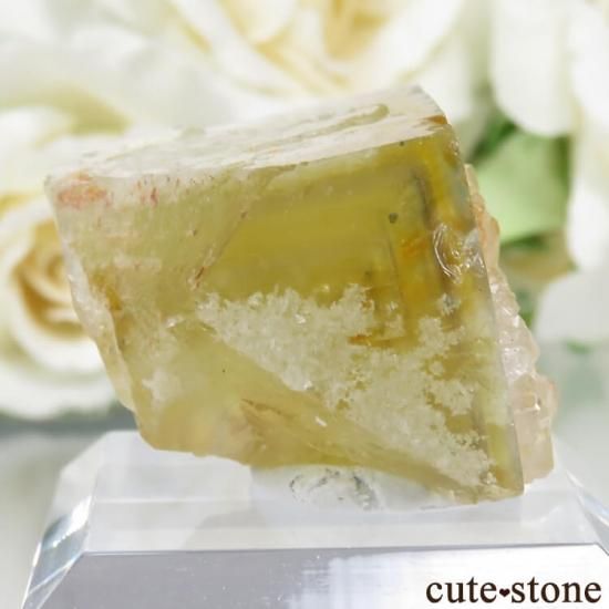 ドイツ Dorfel Quarry産 イエローフローライト&クォーツ No.37の写真0 cute stone