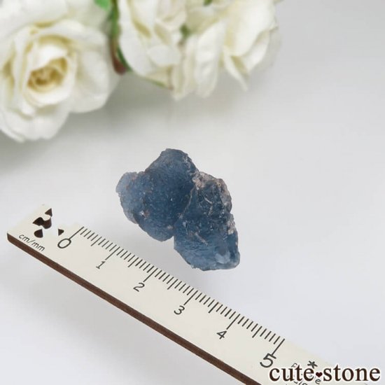 フランス Petit Langenberg産 ブルーフローライトの原石 No.3の写真2 cute stone
