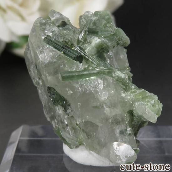 62.3ct希少天然スノークォーツ原石 パキスタン Chapo mine産 グリーン