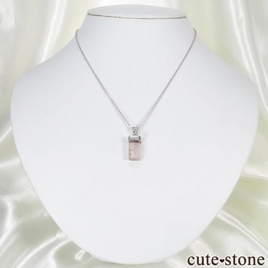 silver925製 ピンクトパーズの原石ペンダントトップ No.1の写真1 cute stone