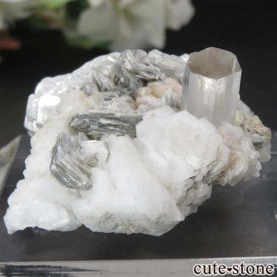 鉱物標本 ゴシェナイト 緑柱石 パキスタン産 母岩付き 原石 鉱物標本 ゴシェナイト 緑柱石 パキスタン産 母岩付き 原石