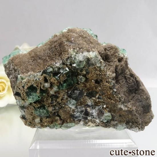 イングランド Diana Maria鉱山産 蛍光フローライトの母岩付き原石 No.13の写真1 cute stone