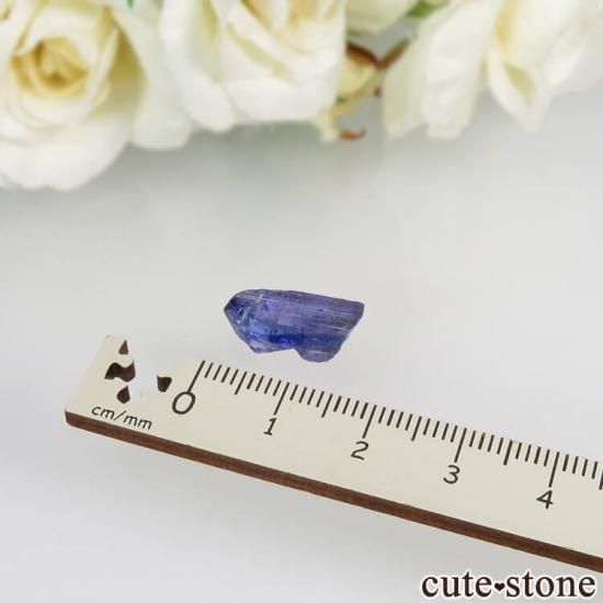 タンザニア メレラニ産 タンザナイトの原石(加熱処理) No.55の写真3 cute stone