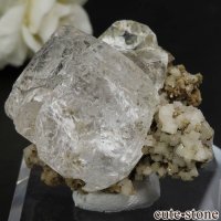 ロシア ダルネゴルスク産 カラーレスフローライト＆カルサイトの母岩付き結晶(原石) No.8の画像