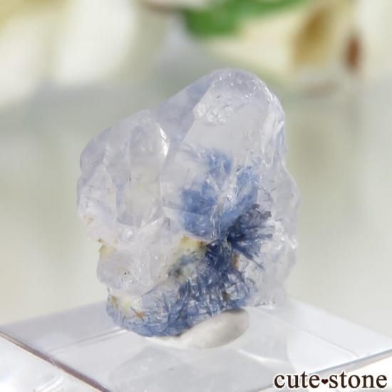 ブラジル産 デュモルチェライトインクォーツの原石 No.4の写真1 cute stone
