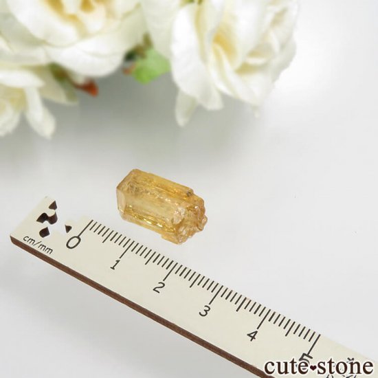 ブラジル産 インペリアルトパーズの単体結晶（原石）No.9 - cute stone -