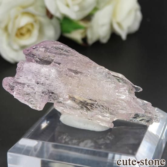 ブラジル産 エッチング(蝕像)クンツァイト (スポジュメン・リチア輝石) の結晶(原石) No.2の写真1 cute stone