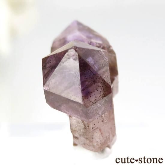 マダガスカル産 アメジスト(日本式双晶・セプタークォーツ)の マダガスカル産 アメジスト(日本式双晶・セプタークォーツ)の