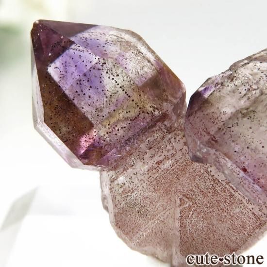 マダガスカル産 アメジスト(日本式双晶・セプタークォーツ)の マダガスカル産 アメジスト(日本式双晶・セプタークォーツ)の