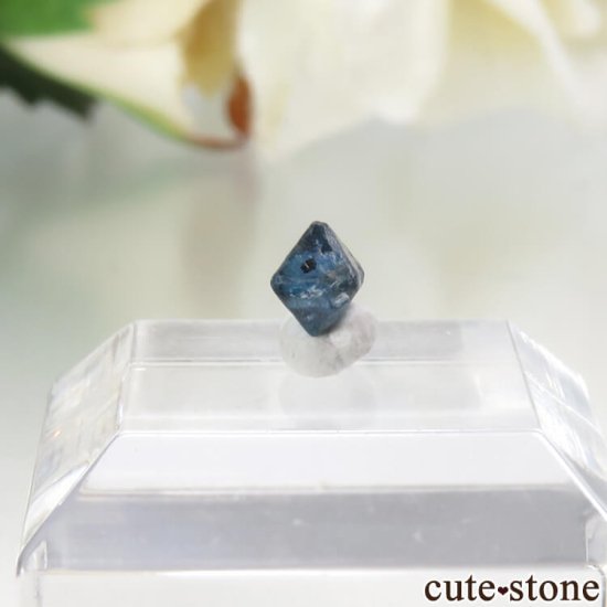 ナイジェリア産 ブルースピネル（ガーナイト）の結晶（原石）No.13 - cute stone -