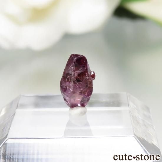 スリランカ Ratnapura産 パープルピンクサファイアの結晶 No.42の写真1 cute stone