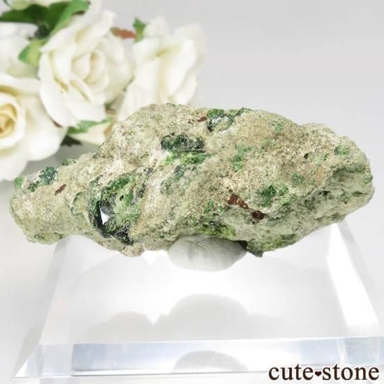イラン Belqeys Mountain産のデマントイドガーネットの母岩付き原石 No.5の写真1 cute stone