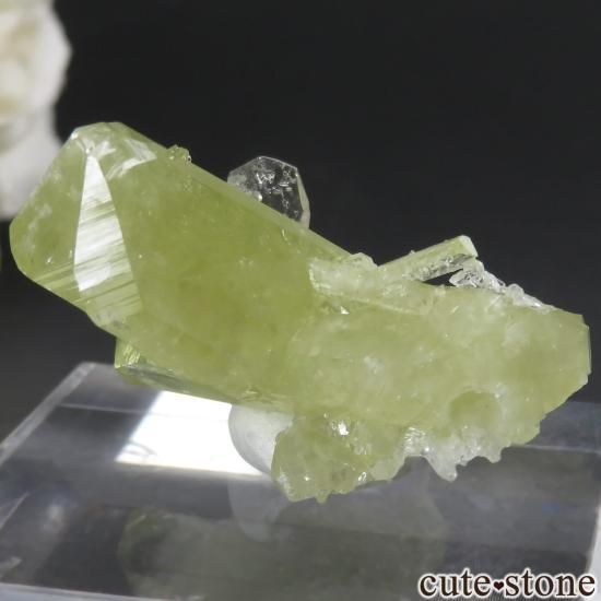 ブラジル Linopolis産 ブラジリアナイト&アルバイトの原石 No.9の写真0 cute stone