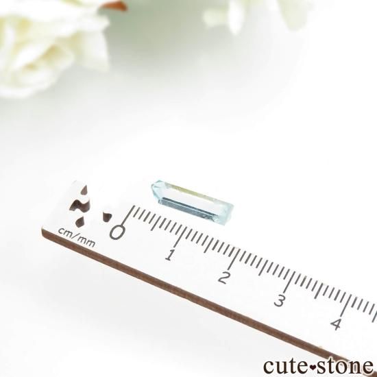 ナイジェリア Kefi産 アクアマリンの原石 No.8 - cute stone -