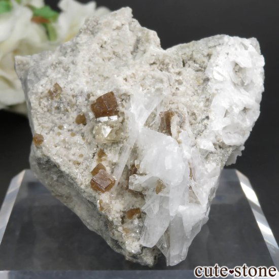 アメリカ オハイオ州産 フローライト＆セレスタイトの母岩付き原石 No.9の画像 cute stone
