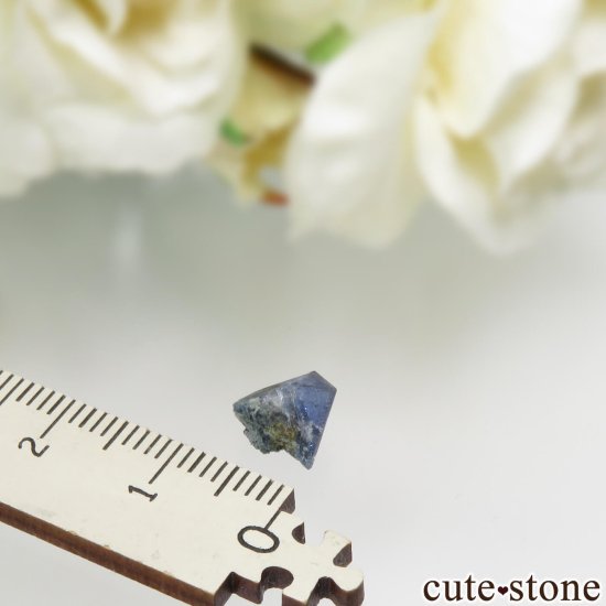 カリフォルニア California State Gem Mine産 ベニトアイトの原石 No.130の写真3 cute stone