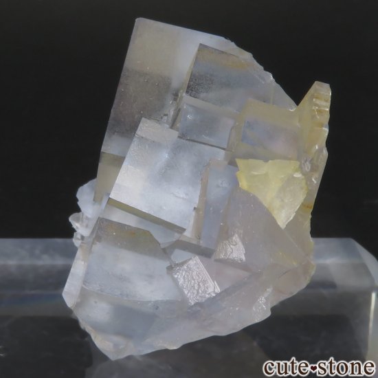 ドイツ Clara Mine産 ライトブルーフローライトの原石 No.6の写真2 cute stone