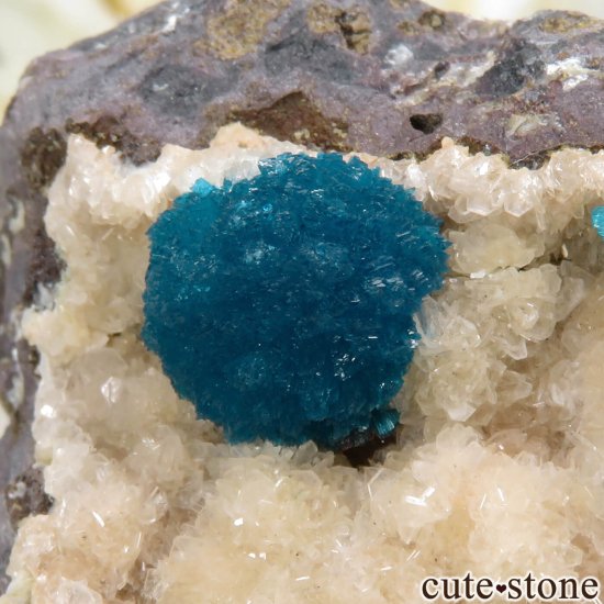 インド プネー産 カバンサイト＆スティルバイトの母岩付き結晶（原石）No.40の写真3 cute stone