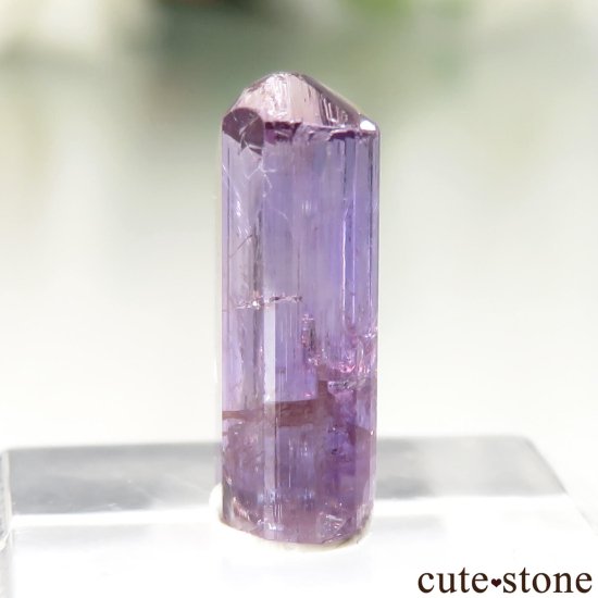 メレラニ産 パープルゾイサイトの結晶（原石）No.92の写真2 cute stone