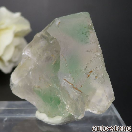 コロンビア Pena Blanca Mine産 ホワイト×グリーンフローライトの原石 No.1の写真0 cute stone