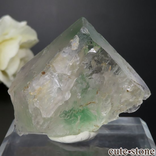 コロンビア Pena Blanca Mine産 ホワイト×グリーンフローライトの原石 No.1の写真1 cute stone