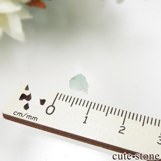 ボリビア Unificada Mine産 フォスフォフィライトの結晶片 No.104の写真3 cute stone