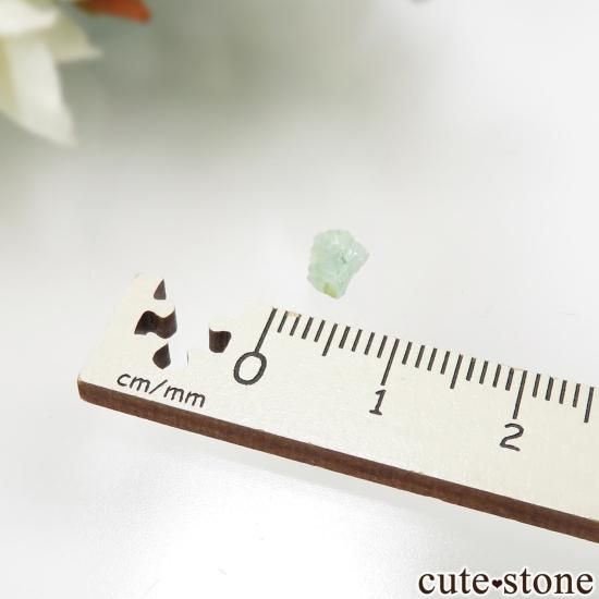 ボリビア Unificada Mine産 フォスフォフィライトの結晶片 No.105の写真3 cute stone