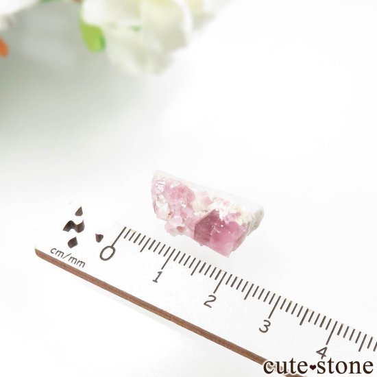 ミャンマー Pyingyi Taung産 ピンクトルマリンの原石 No.1の写真2 cute stone